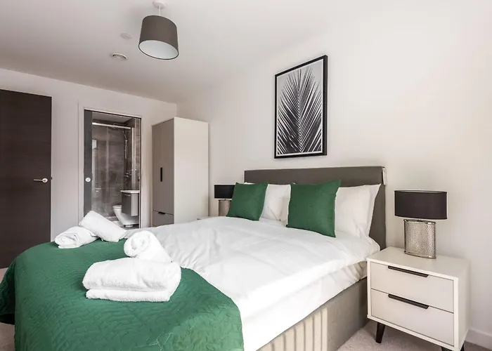 Stayzeni, Ouse Court Smart 2 Bed Flat * York